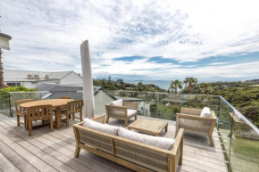 Palm Beach Seaviews With A Touch Of Luxury Awaits